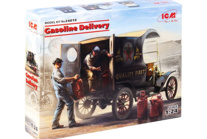 Збірна модель ICM - Доставка бензину, Розвізний фургон Модель Т 1912 р. з американских вантажниками (24019)