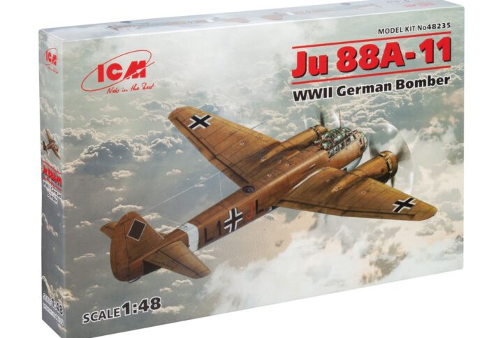 Збірна модель ICM - Ju 88A-11, Німецький бомбардувальник 2 Світової Війни (48235)