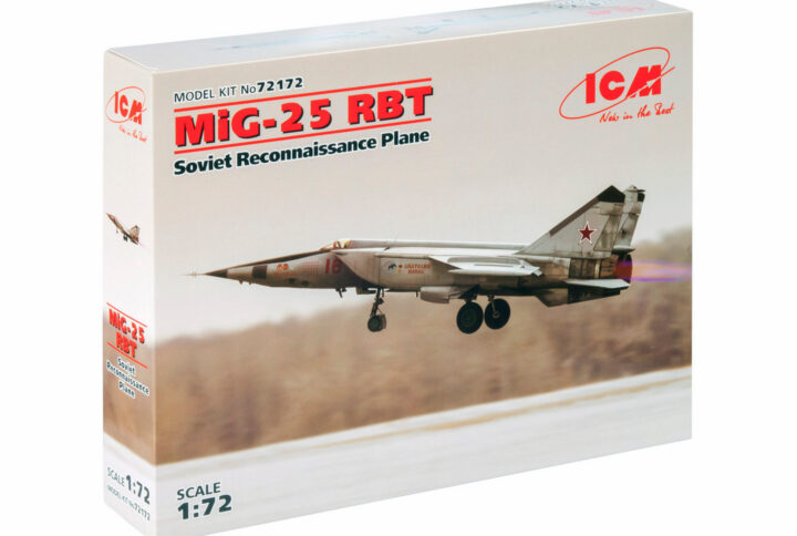 Збірна модель ICM - MіГ-25 РБТ, Радянський літак-розвідник (72172)