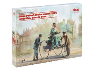 Збірна модель ICM - Автомобіль Бенца 1886 р. з фрау Бенц і синами (24041)