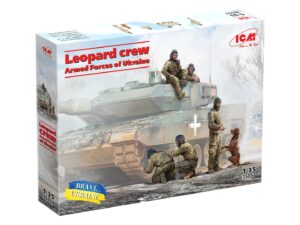 Збірна модель ICM - Екіпаж Leopard Збройні сили України (35757)