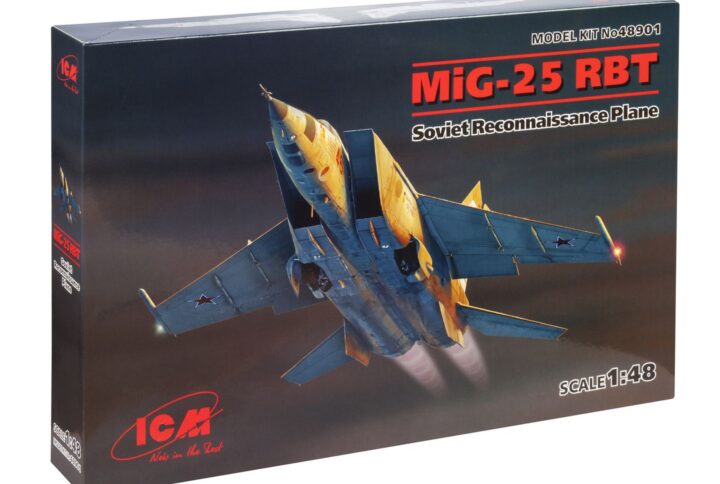 Збірна модель ICM - MіГ-25 РБТ, Радянський літак-розвідник (48901)