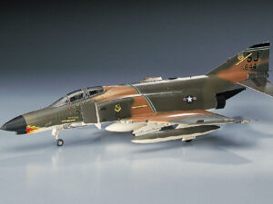 Збірна модель Hasegawa літак