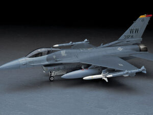 Збірна модель Hasegawa F16